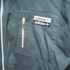 【ジャケット⑩】アディダス　オリジナルス ブルゾンの画像