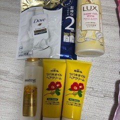 シャンプー、ボディソープ、ボディミルク、ヘアクリームの画像