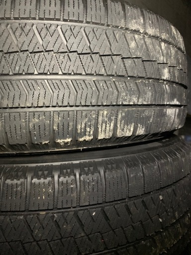 215/60R16スタッドレスタイヤ②