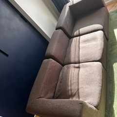 ソファー(オットマン付き
)の画像