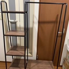 ハンガーラックの画像