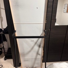 IKEA 全身ミラー（ハンドペイント・ブラック）の画像