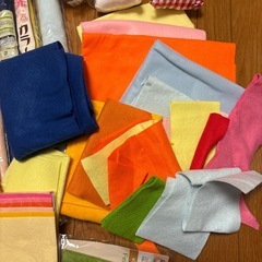 フェルト　綿　手芸セットの画像