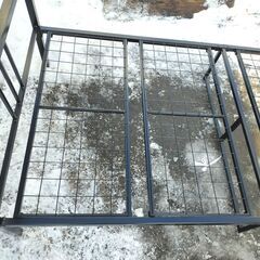 シングルサイズ パイプベッドフレーム 幅98cm 奥行き205.5cm 高さ60cm 簡単組立 シングルベッドの画像