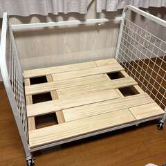 【取りに来られる方のみ】布団収納すのこラック（伸縮式　キャスター付）の画像