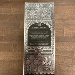 CHIVAS REGAL プレミアムスコッチウイスキーの画像