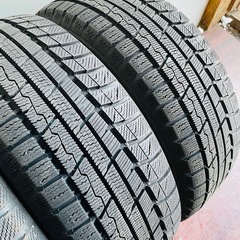 215/60/16冬トーヨーの画像