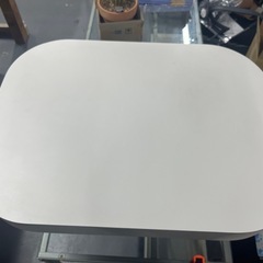 【🤩ワンコイン🤩】テーブルの画像