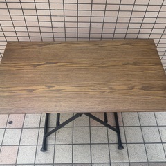 大76 【未使用・保管品】昇降式 テーブル 幅1000mm奥行550mm高さ120mm〜700mm 取説付き 不二貿易の画像