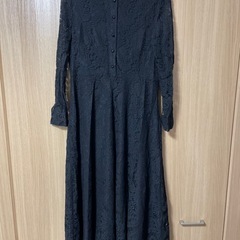 新品❤️ ブラックレース長袖ワンピースの画像