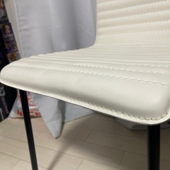 ダイニングチェアの画像