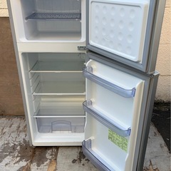 配達設置無料 特価 シャープ 冷凍冷蔵庫 118L コンパクト 静音設計の画像