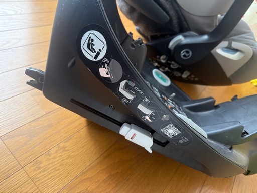 【値下中】サイベックス cybexクラウドZｉチャイルドシート　　ベビーカーアダプター付き