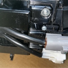 小糸✨KOITO✨オール LED テールランプ✨3連✨ノーマルターン 24V車 25W✨左右セット✨新車外し✨の画像