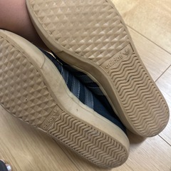 adidas 26.5cmの画像