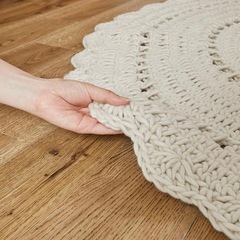 ウール100％ ニットラグの画像