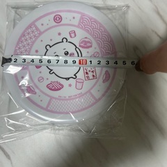 くら寿司　　ちいかわ　寿司皿の画像