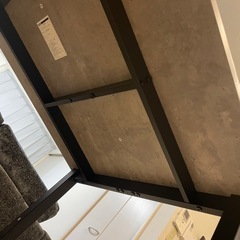 ダイニングテーブルの画像