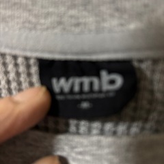 embraceメンズトレーナーの画像