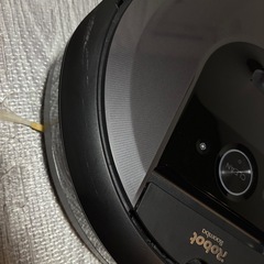 【ジャンク扱い】ルンバ i7＋ アイロボット ロボット掃除機　iRobotの画像