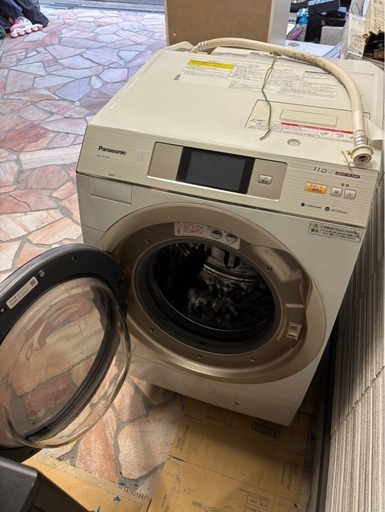 パナソニック NA-VX9700L-  W ドラム式洗濯乾燥機（洗  濯11.0kg／乾燥6.0kg・左開  き） クリスタルホワイト