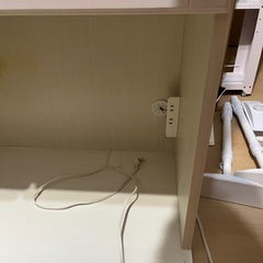 食器棚の上部分
の画像