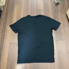 LACOSTE ブラック Vネック Tシャツ Mの画像