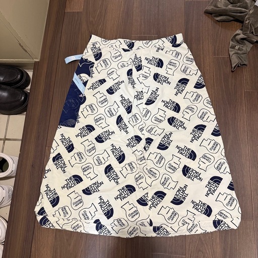 THE NORTH FACE ブレインデッドスカート(レディース) Mサイズ