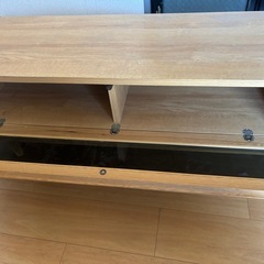 TVボードの画像