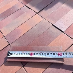 【おまとめ売り】アンティーク調レンガタイル　約1500枚1パレット お引き取りです レンガ ガーデニング DIYの画像