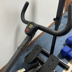 ボート漕ぎ ローイングマシン 筋トレ ダイエット トレーニングの画像