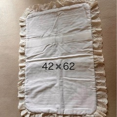 クッションカバー　枕カバー　マット　３点セットの画像