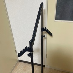 キャスター付きハンガーラックの画像