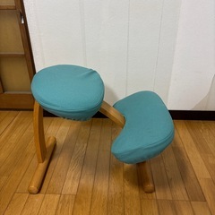 姿勢矯正チェアの画像