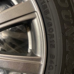 スタッドレスタイヤホイール付き　185/60R15の画像