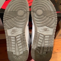 Nike Air Jordan 1 High OG Hyper Royal 27cmの画像