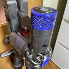 ダイソンV6 コードレスクリーナーセットの画像