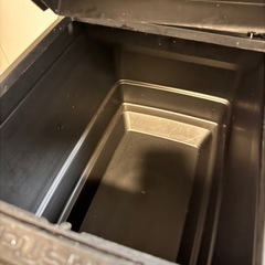 ゴミ箱　ブラックの画像