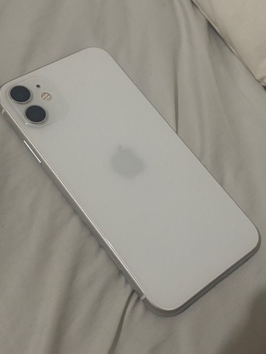 iPhone11 ホワイト 64GB