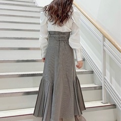 ダズリン dazzlin M マーメイド サイド　プリーツフレアスカート　レディース　冬服の画像