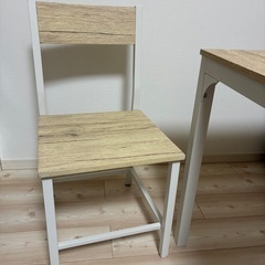 ニトリ ダイニングテーブルセットの画像