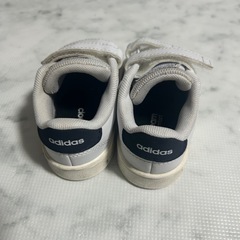 adidas スニーカー 13cmの画像