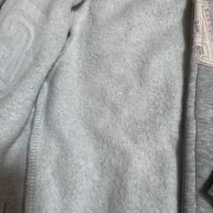 GAPパーカー2点80cmの画像