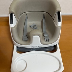 ingenuity ベビーチェア トレー付き ホワイト/ベージュの画像