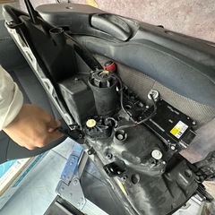 30アルファード前期 右側ヘッドライトの画像