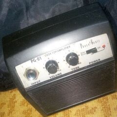 エレキギター　ケース　アンプ付きの画像