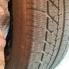 ブリヂストン　スタッドレスタイヤ16インチ4本セット　タイヤラック付きの画像