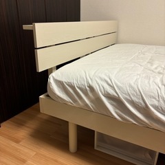 【お引取確定】モダンデコ　ベッドの画像