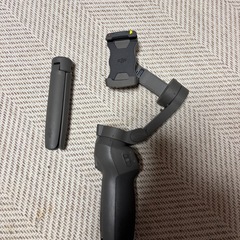 dji 
Osmo Mobile 3  オスモ モバイル　ジンバル  