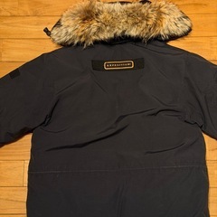 CANADA GOOSE EXPEDITION ダウンジャケット ネイビー xsの画像